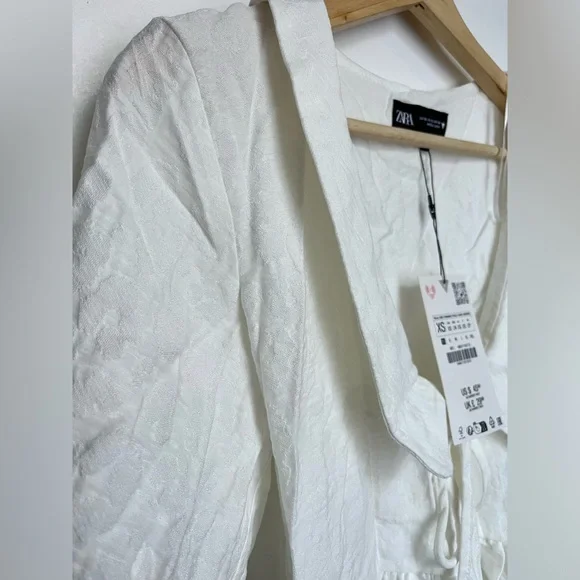 NWT ZARA Voluminous Peter Pan Collar Jacquard Shirt Blouse XS - Picture 6 of 7
